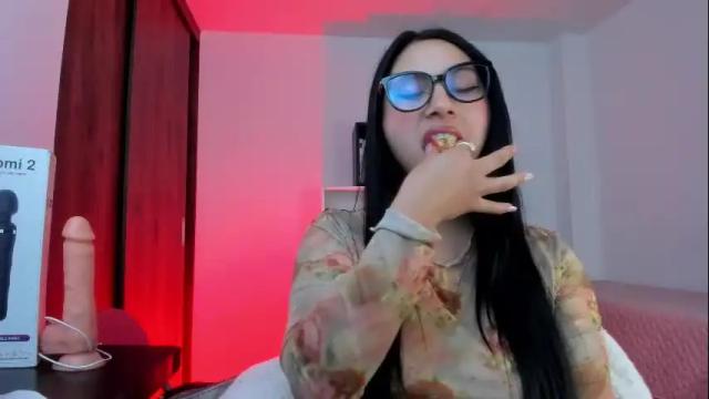 Image 6 of alissia_viera Stream on Chaturbate on 1 month ago