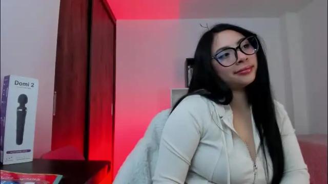 Image 4 of alissia_viera Stream on Chaturbate on 1 month ago