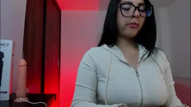Image 7 of alissia_viera Stream on Chaturbate on 1 month ago