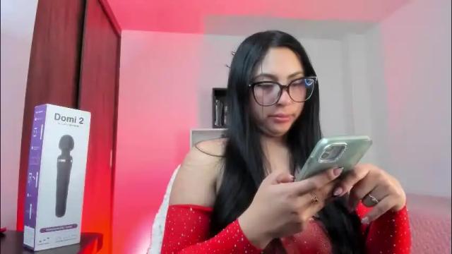 Image 4 of alissia_viera Stream on Chaturbate on 1 month ago