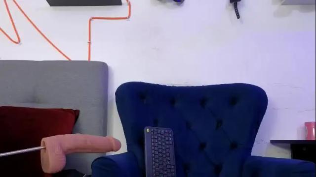 Image 4 of alisson0002 Stream on Chaturbate on 18 days ago