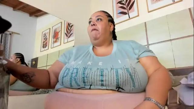 Image 3 of alisson_am Stream on Chaturbate on 11 days ago