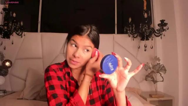 Image 2 of alisson_cooperr Stream on Chaturbate on 21 months ago