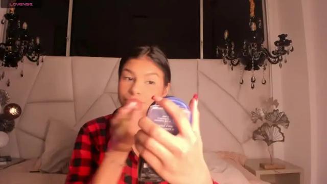 Image 3 of alisson_cooperr Stream on Chaturbate on 21 months ago