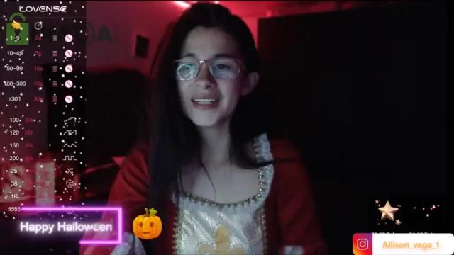 Image 4 of alisson_decker Stream on Chaturbate on 21 months ago