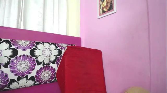 Image 2 of alisson_sharlot04 Stream on Chaturbate on 11 days ago