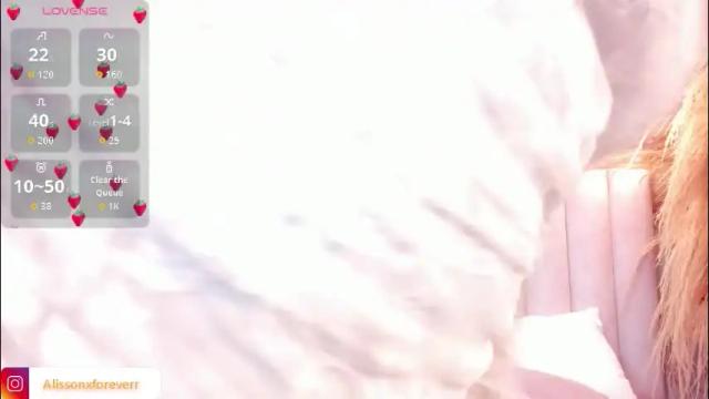 Image 4 of alisson_thompson_ Stream on Chaturbate on 2 months ago