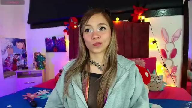 Image 12 of alisson_zafiro Stream on Chaturbate on 5 months ago