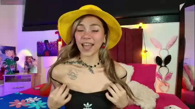 Image 8 of alisson_zafiro Stream on Chaturbate on 4 months ago