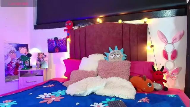 Image 2 of alisson_zafiro Stream on Chaturbate on 4 months ago