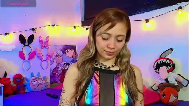 Image 11 of alisson_zafiro Stream on Chaturbate on 3 months ago