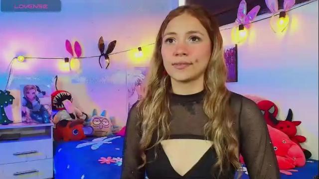 Image 2 of alisson_zafiro Stream on Chaturbate on 3 months ago