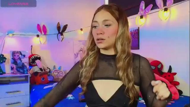 Image 3 of alisson_zafiro Stream on Chaturbate on 3 months ago