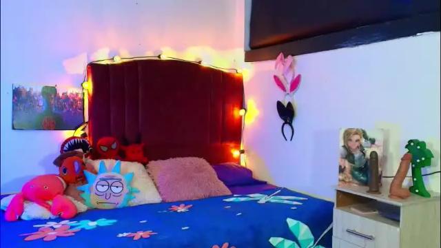 Image 12 of alisson_zafiro Stream on Chaturbate on 1 month ago