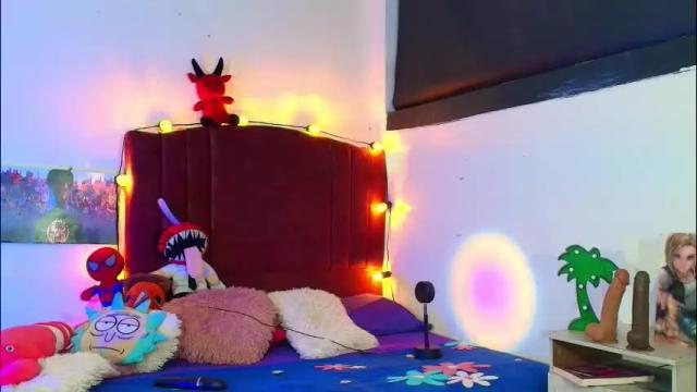 Image 8 of alisson_zafiro Stream on Chaturbate on 1 month ago