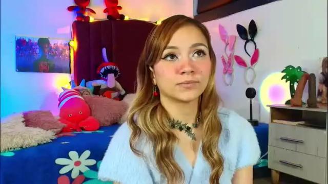 Image 8 of alisson_zafiro Stream on Chaturbate on 1 month ago