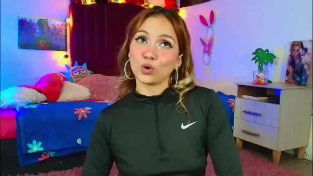 Image 10 of alisson_zafiro Stream on Chaturbate on 1 month ago