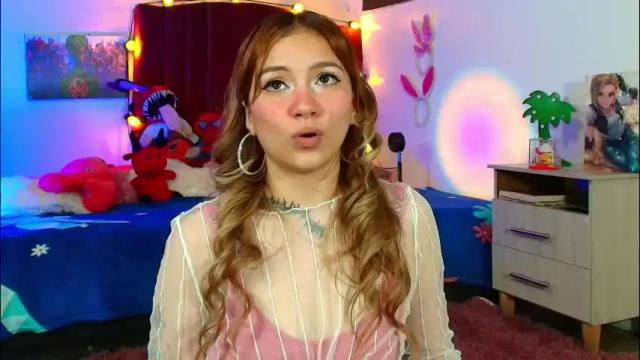 Image 12 of alisson_zafiro Stream on Chaturbate on 1 month ago