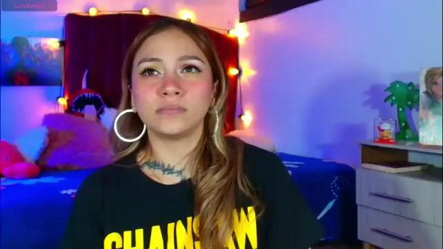 Image 11 of alisson_zafiro Stream on Chaturbate on 1 month ago