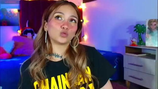 Image 6 of alisson_zafiro Stream on Chaturbate on 1 month ago