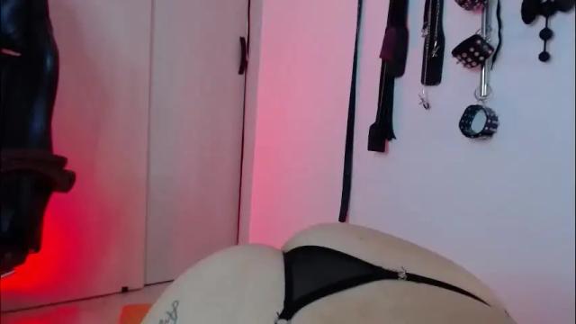 Image 11 of alissonbeckett Stream on Chaturbate on 2 months ago