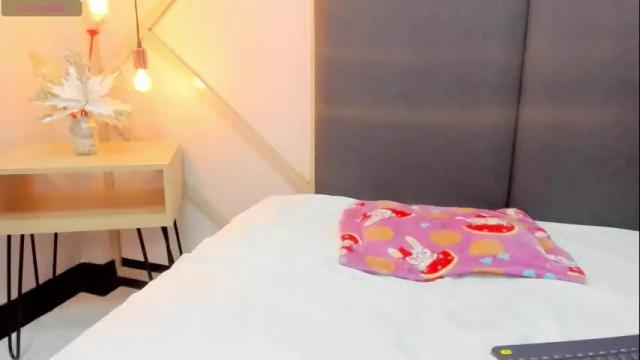 Image 8 of alissonmartin Stream on Chaturbate on 17 days ago