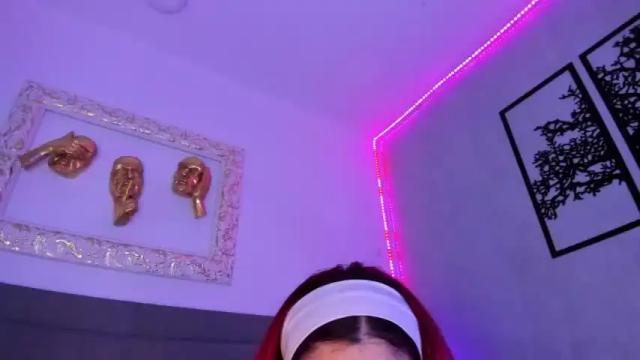 Image 12 of alissonpeach111 Stream on Chaturbate on 15 months ago