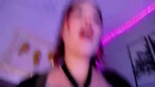 Image 6 of alissonpeach111 Stream on Chaturbate on 14 months ago