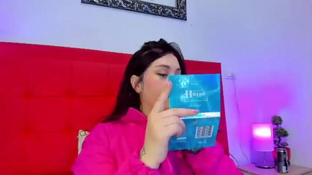 Image 2 of alissonpeach111 Stream on Chaturbate on 13 months ago