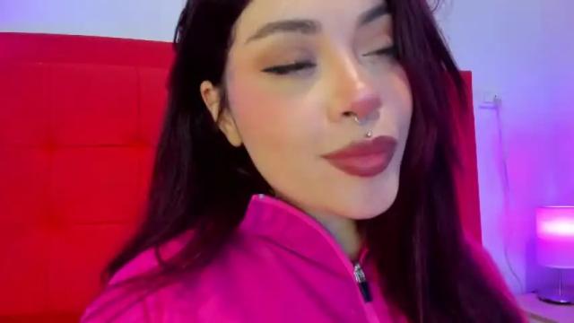 Image 3 of alissonpeach111 Stream on Chaturbate on 13 months ago