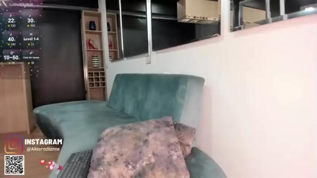 Image 10 of alissradiante Stream on Chaturbate on 13 months ago
