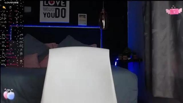 Image 10 of alisteresa_ Stream on Chaturbate on 15 months ago