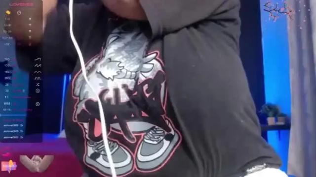 Image 2 of alisteresa_ Stream on Chaturbate on 14 months ago