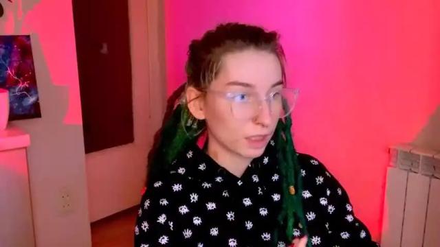 Image 10 of alisun_ Stream on Chaturbate on 24 months ago