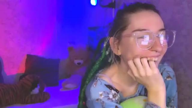 Image 7 of alisun_ Stream on Chaturbate on 24 months ago