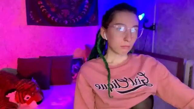 Image 11 of alisun_ Stream on Chaturbate on 24 months ago