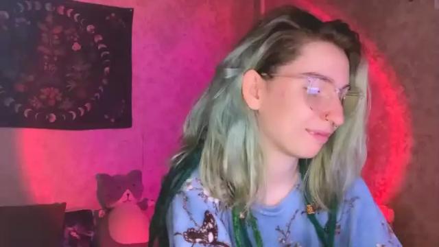 Image 10 of alisun_ Stream on Chaturbate on 24 months ago