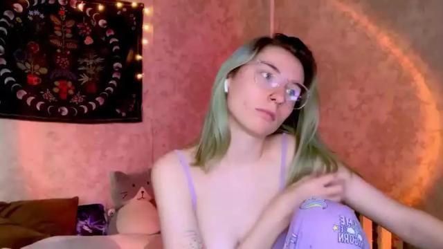 Image 6 of alisun_ Stream on Chaturbate on 24 months ago