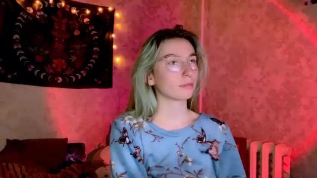 Image 2 of alisun_ Stream on Chaturbate on 24 months ago