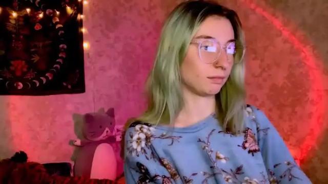 Image 11 of alisun_ Stream on Chaturbate on 23 months ago