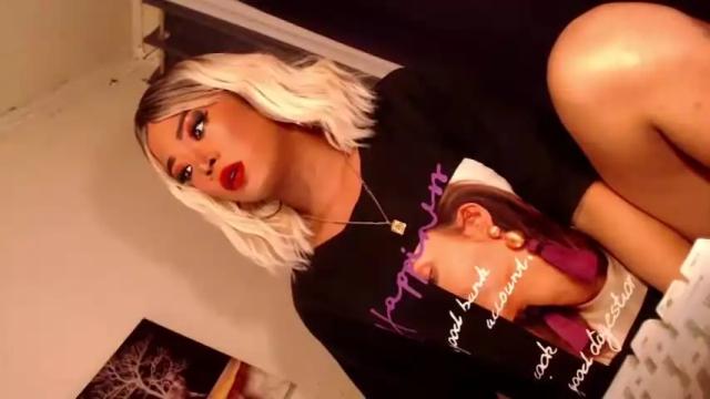 Image 3 of alita_loren Stream on Chaturbate on 18 months ago