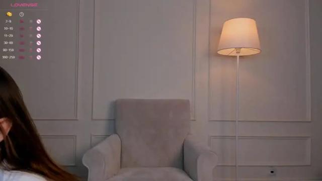 Image 8 of alivia_sea Stream on Chaturbate on 17 months ago