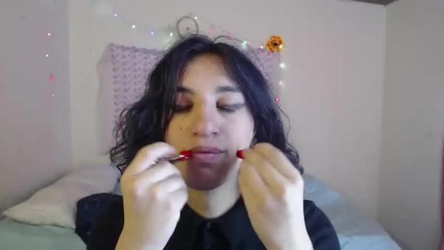 Image 6 of alix_hot_ Stream on Chaturbate on 15 months ago