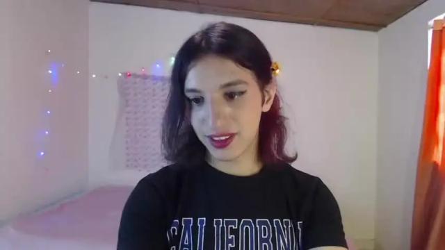 Image 12 of alix_hot_ Stream on Chaturbate on 15 months ago