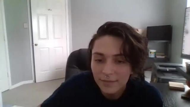 Image 2 of alixmae769936 Stream on Chaturbate on 19 months ago