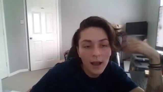Image 4 of alixmae769936 Stream on Chaturbate on 19 months ago