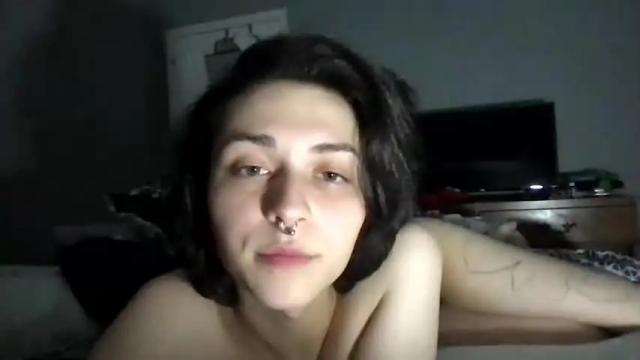 Image 3 of alixmae769936 Stream on Chaturbate on 19 months ago