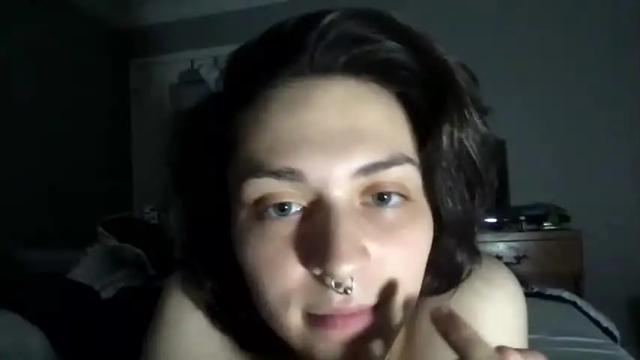 Image 7 of alixmae769936 Stream on Chaturbate on 19 months ago