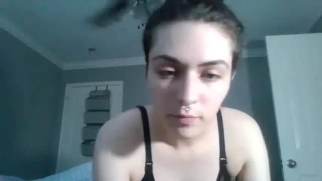 Image 12 of alixmae769936 Stream on Chaturbate on 19 months ago