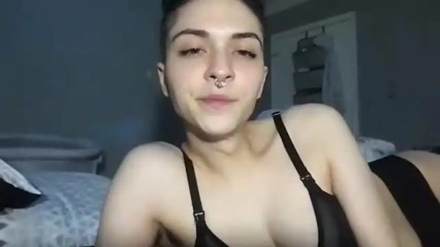 Image 10 of alixmae769936 Stream on Chaturbate on 18 months ago